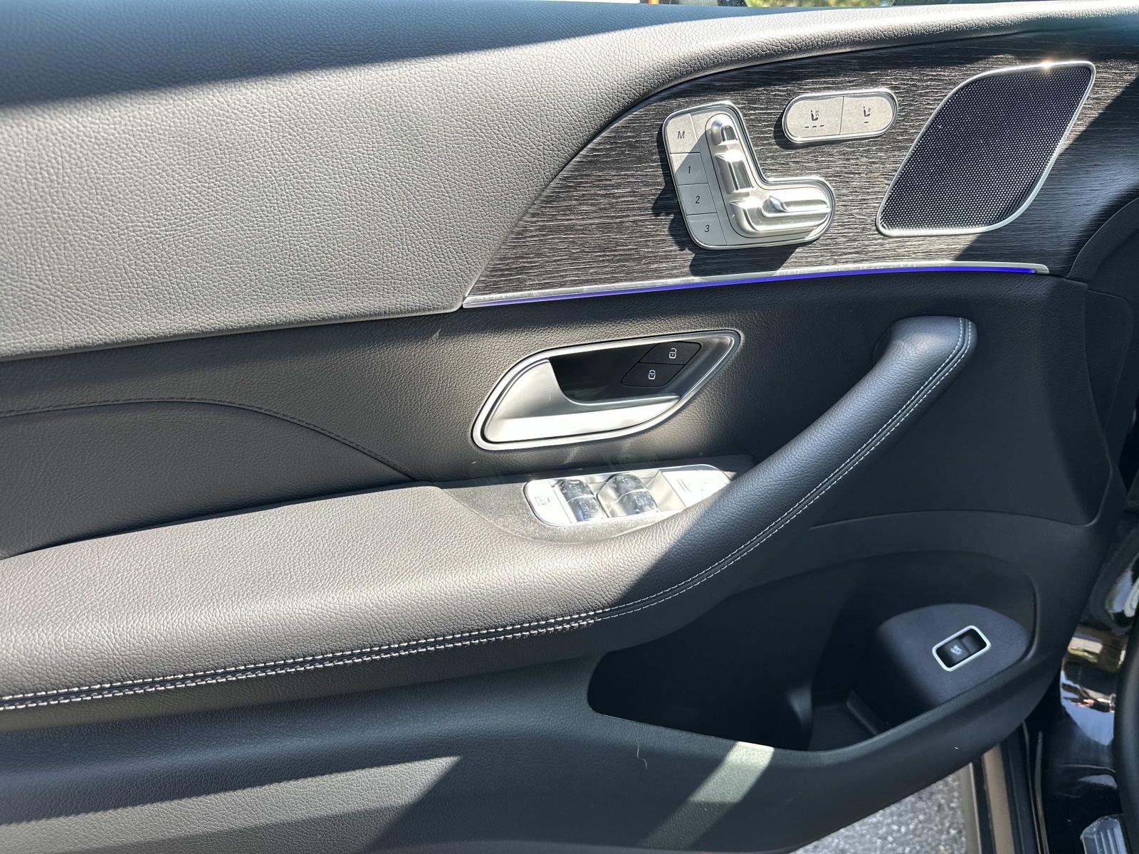 2026 Mercedes Benz GLE 350 4MATIC photo 12