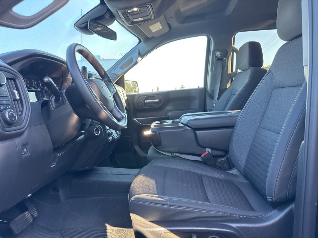 2023 Chevrolet Silverado 1500 Custom Trail Boss photo 3