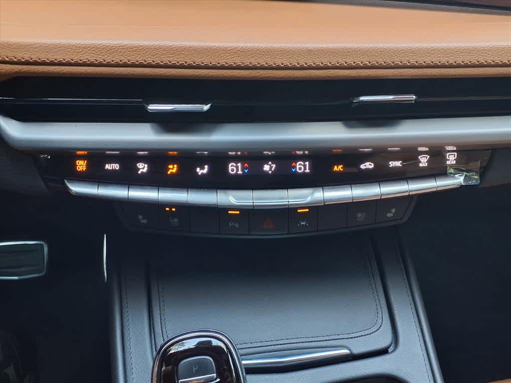 2024 Cadillac XT4 Sport photo 16
