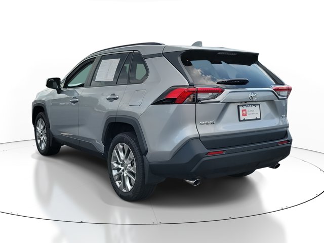 2024 Toyota RAV4 XLE Premium photo 3