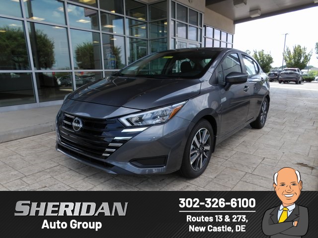 2025 Nissan Versa SV's photo