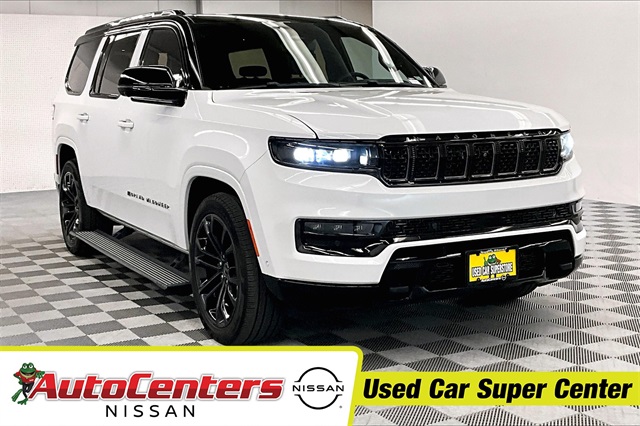2024 Jeep Grand Wagoneer Series II's photo