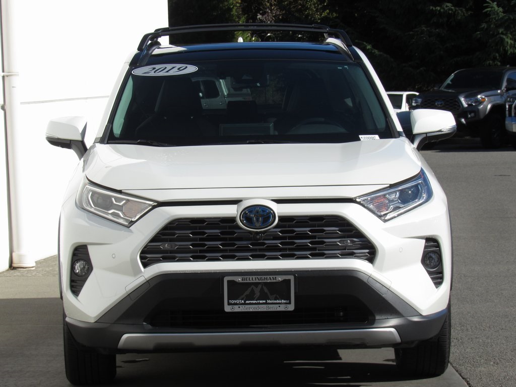 2019 Toyota RAV4 Hybrid Limited photo 3