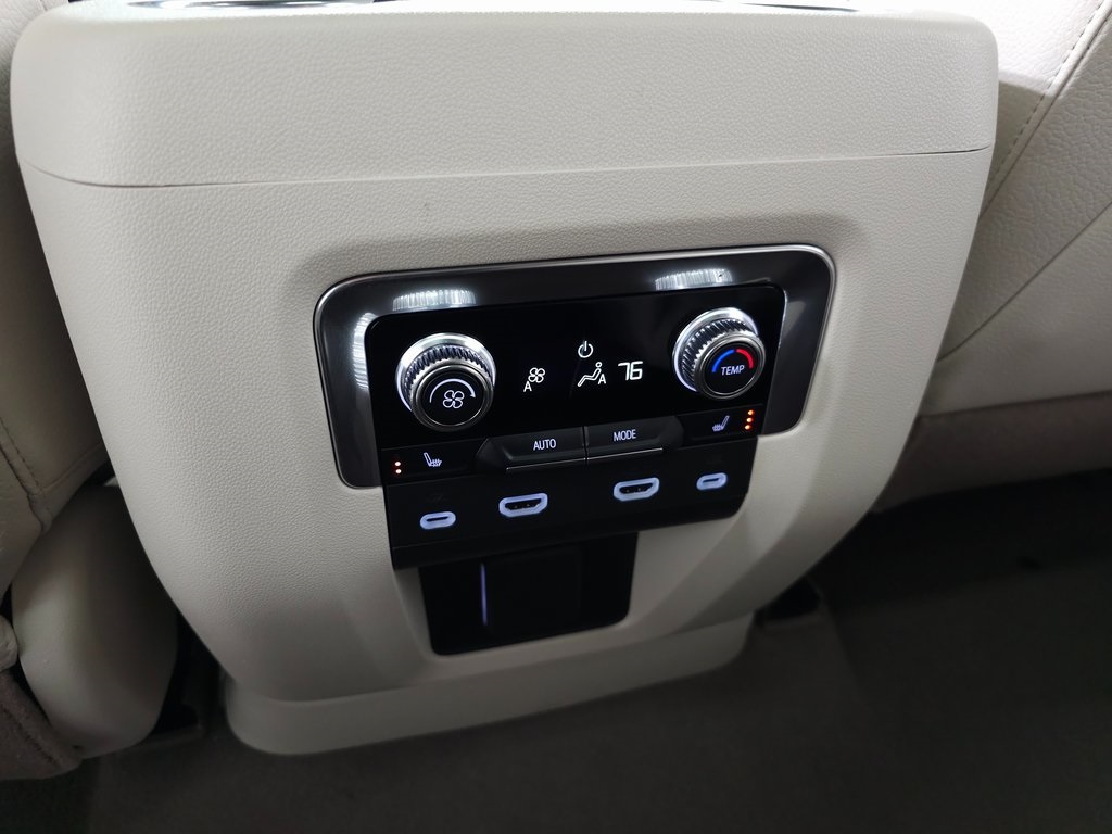 2023 GMC YUKON - Image 39