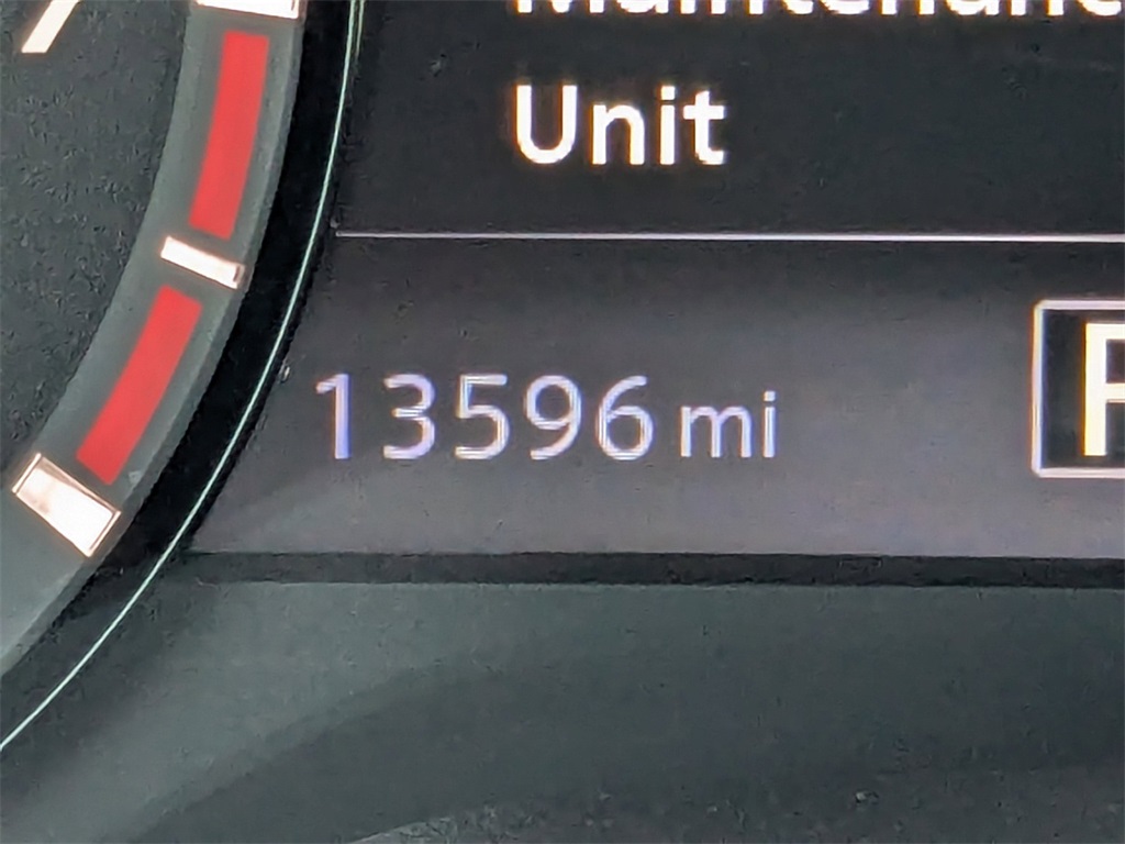 2024 Nissan Titan PRO-4X photo 34