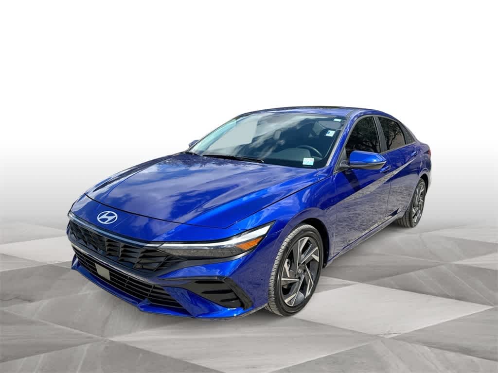 2024 Hyundai Elantra Hybrid Limited photo 4