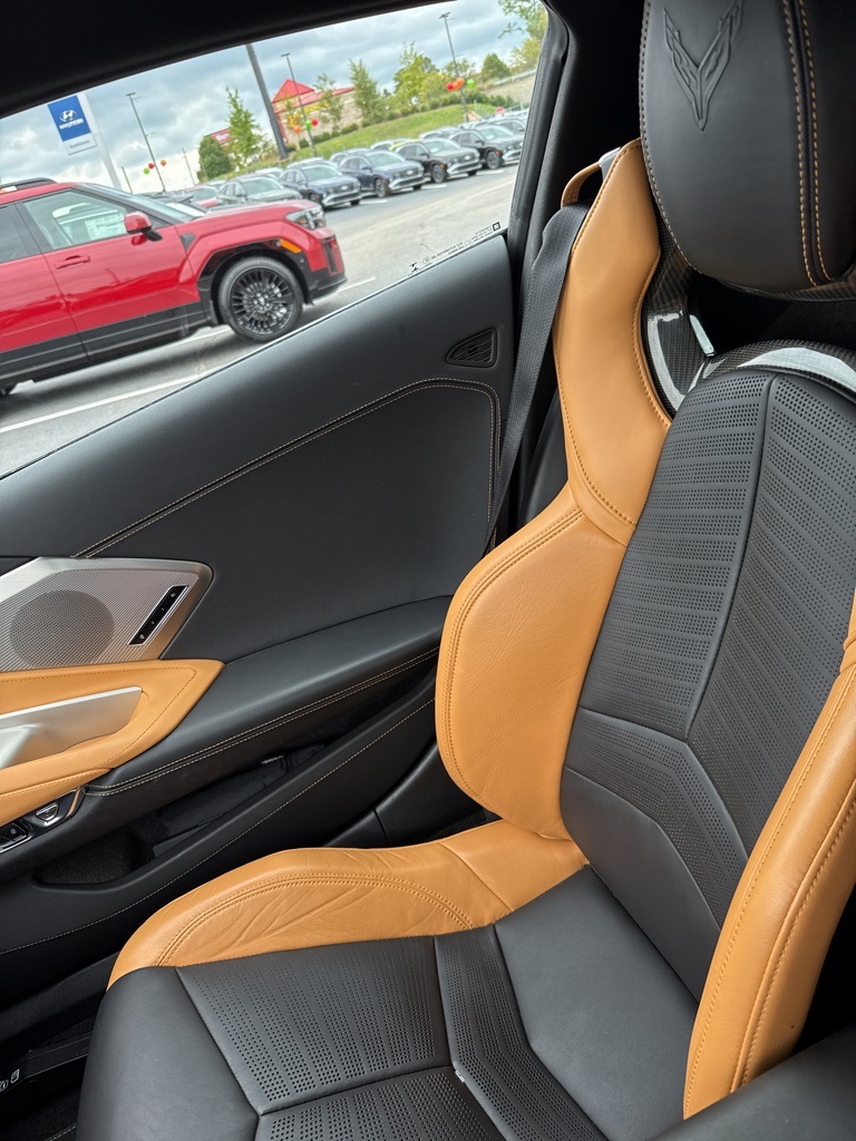 2020 Chevrolet Corvette Stingray photo 8