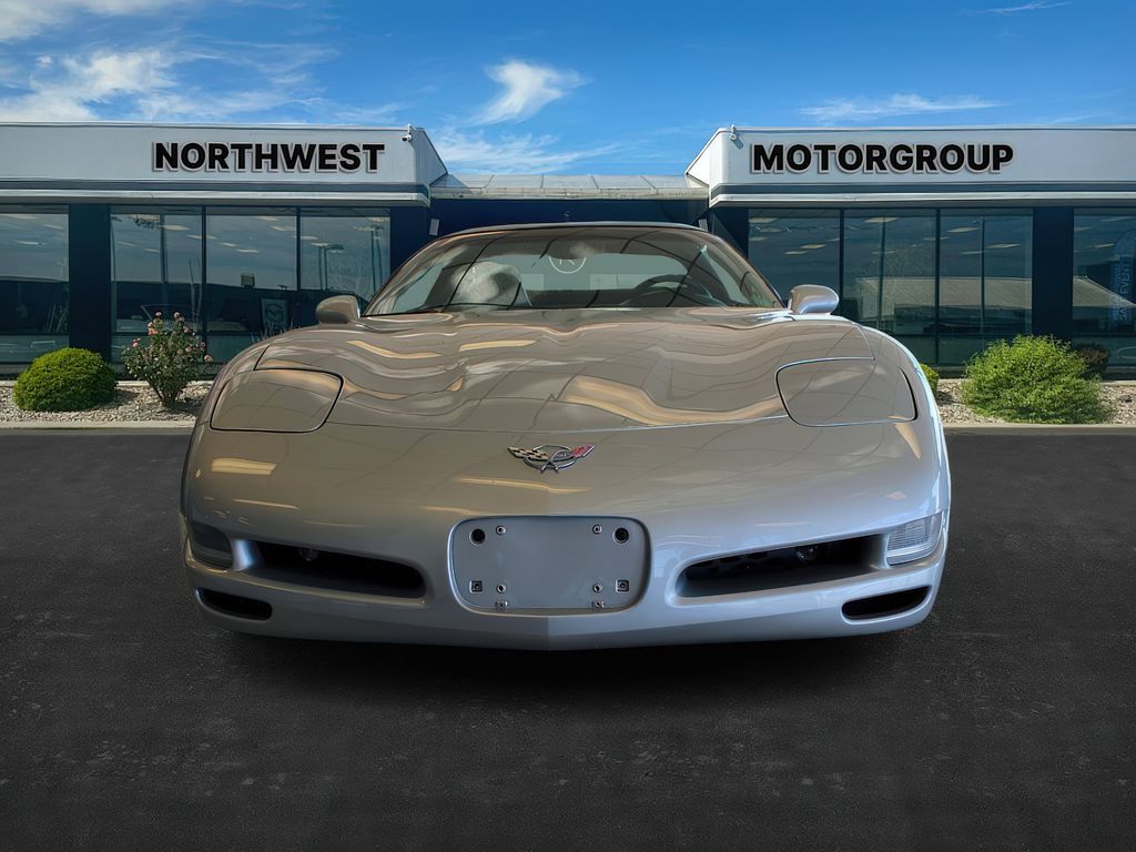 1998 Chevrolet Corvette Base photo 2