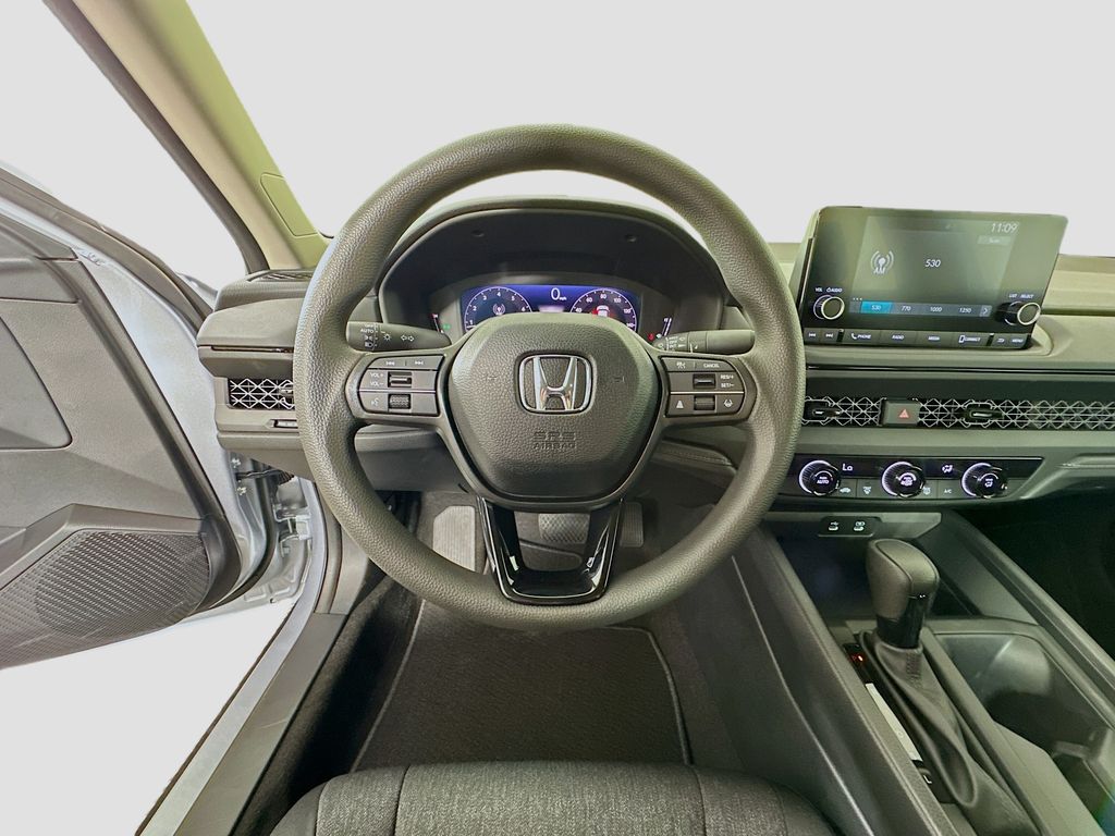 2025 Honda Accord 1.5T LX photo 10