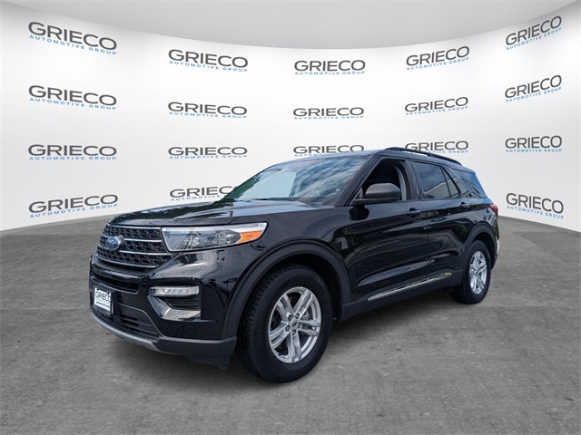 2020 Ford Explorer XLT photo 2