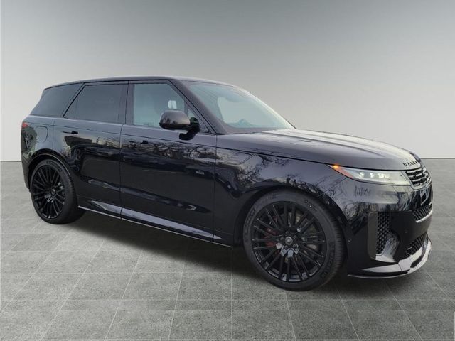 2025 Land Rover Range Rover Sport photo 8