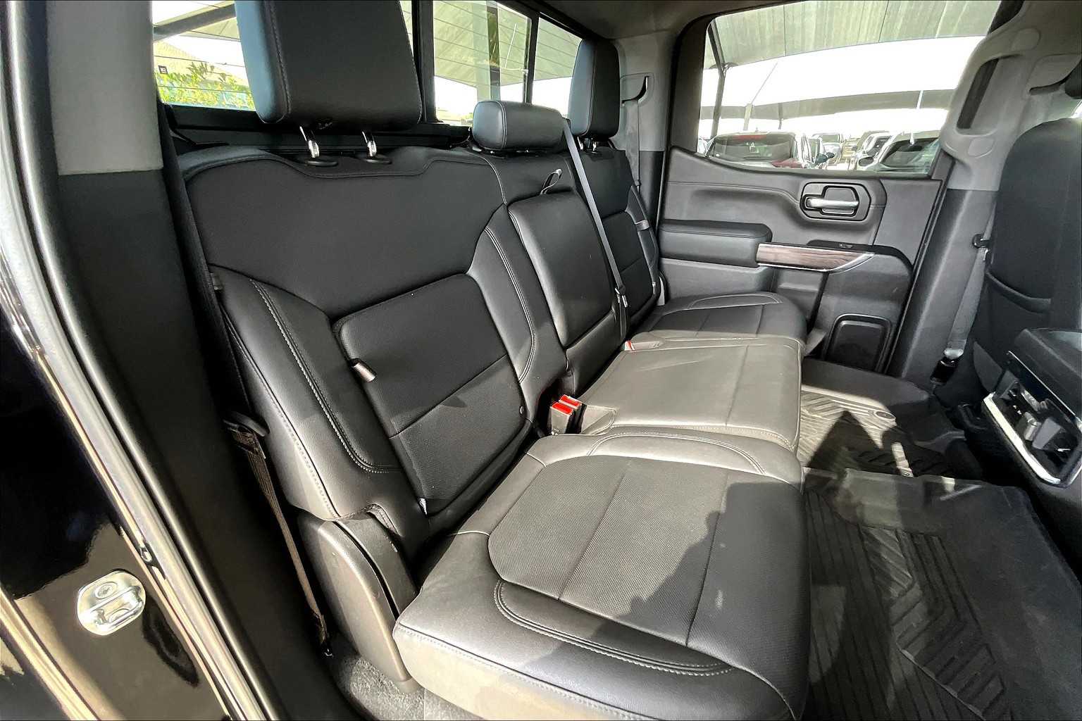 2022 Chevrolet Silverado 1500 LTZ photo 18