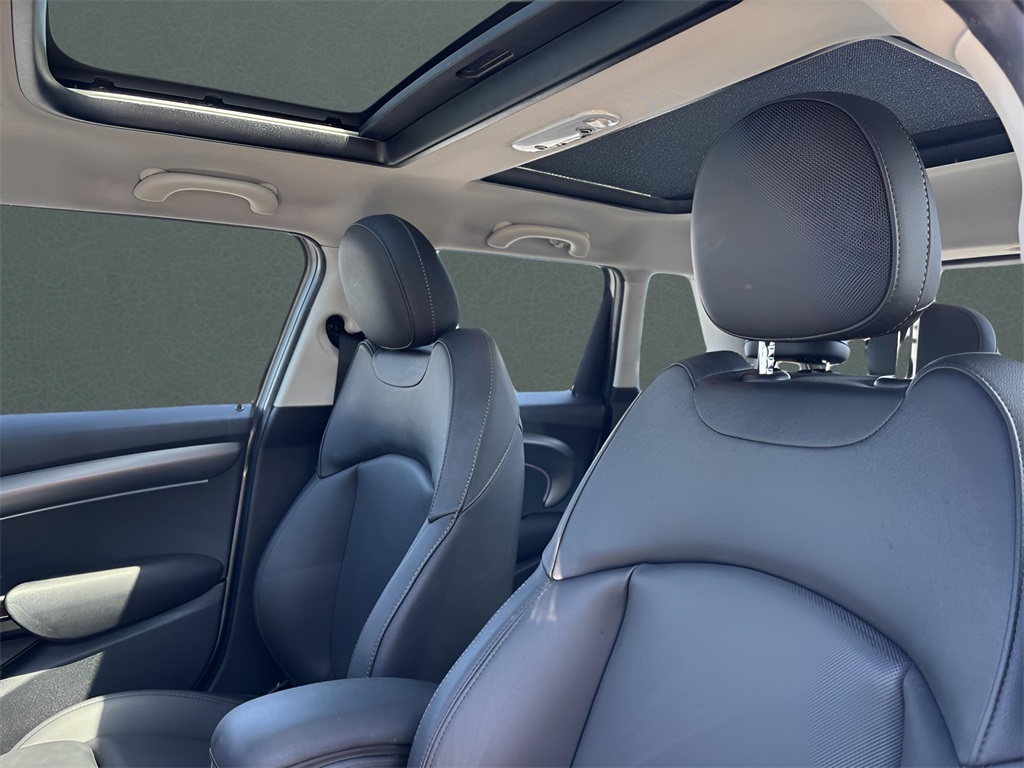 2024 Mini Cooper 4 Door Hardtop Signature photo 13