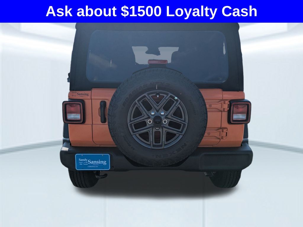 2025 Jeep Wrangler Sport S photo 4