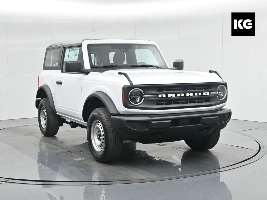 2025 Ford Bronco 2-Door Base's photo