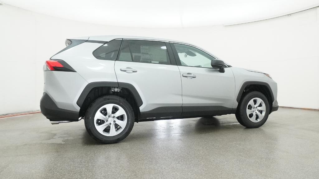 2025 Toyota RAV4 LE photo 23