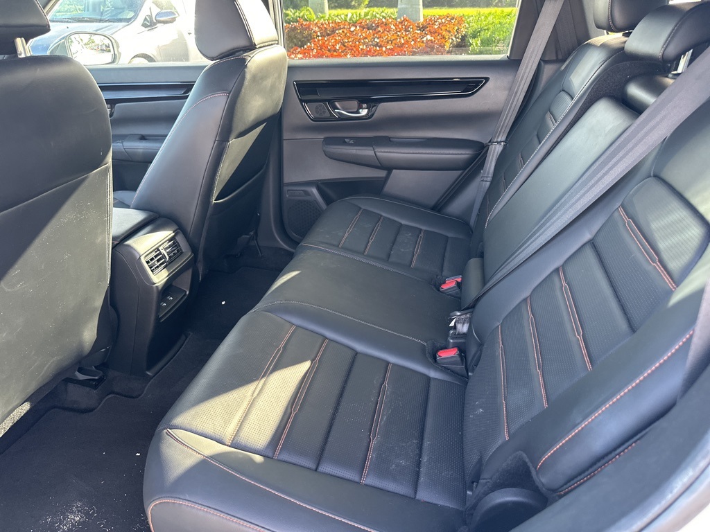 2024 Honda CR-V Sport Touring photo 3