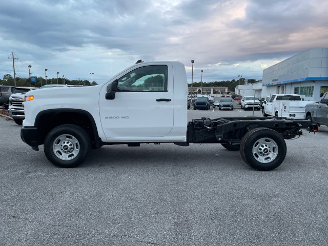 2025 Chevrolet Silverado 2500HD Work Truck photo 4