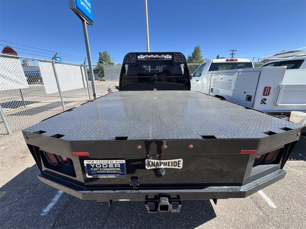 2025 Chevrolet Silverado 3500HD Work Truck photo 2