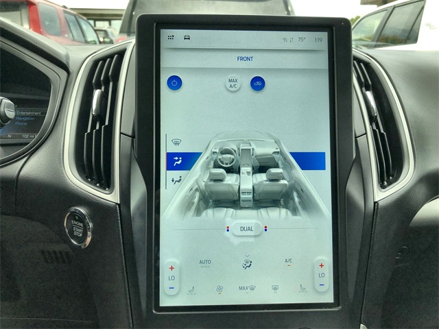 2024 Ford Edge SEL photo 12
