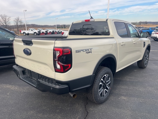2025 Ford Ranger Lariat photo 3