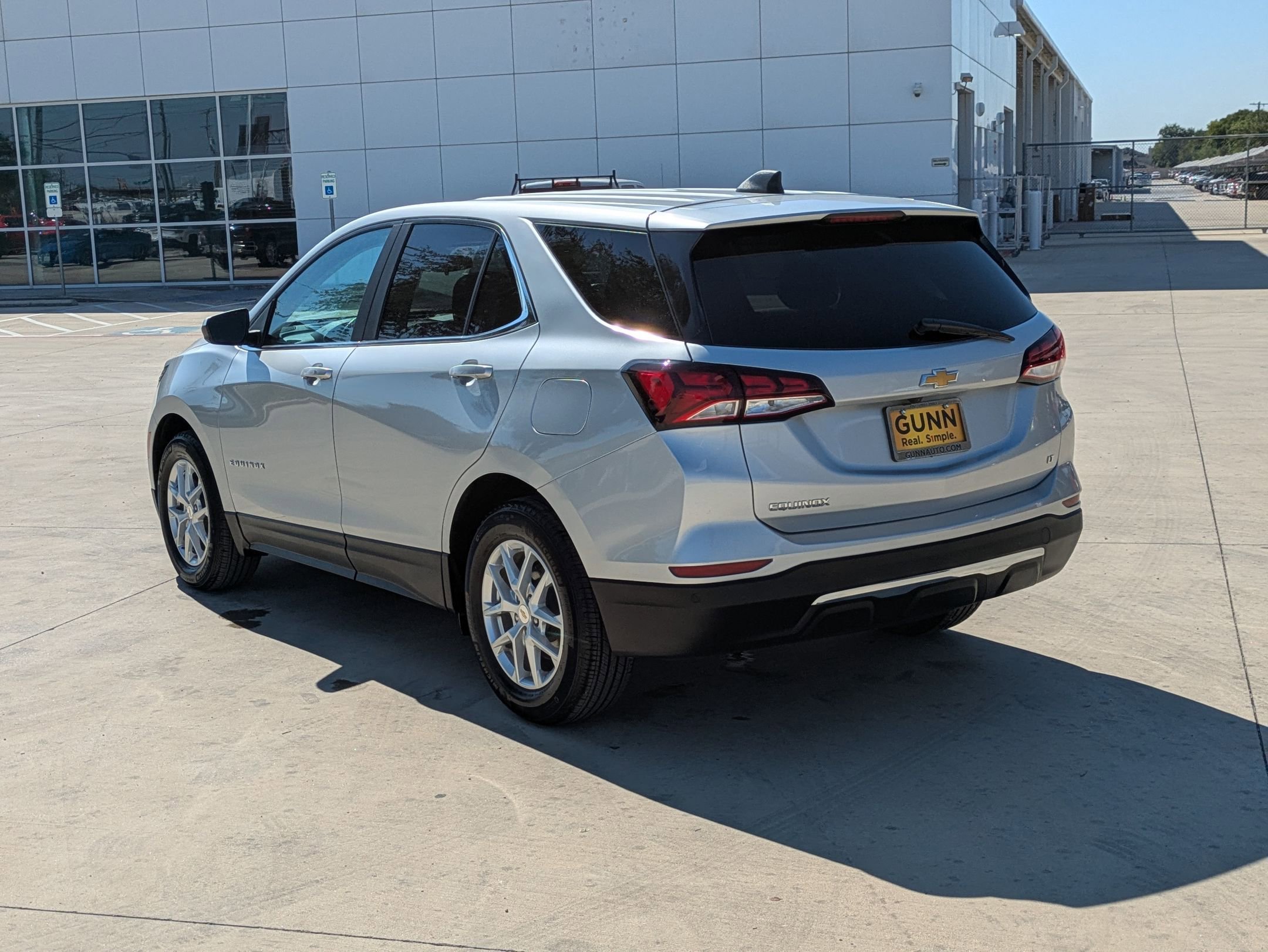 2022 Chevrolet Equinox LT photo 5