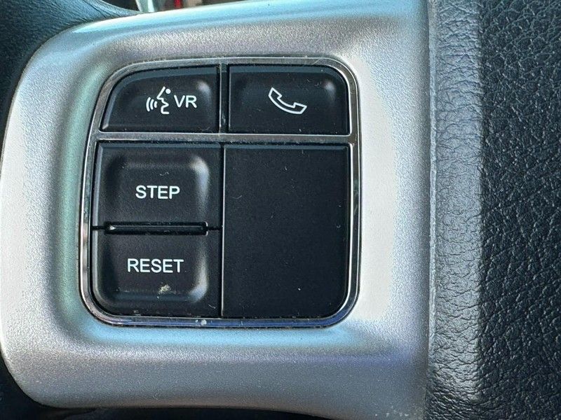 2016 Dodge Grand Caravan SXT photo 16