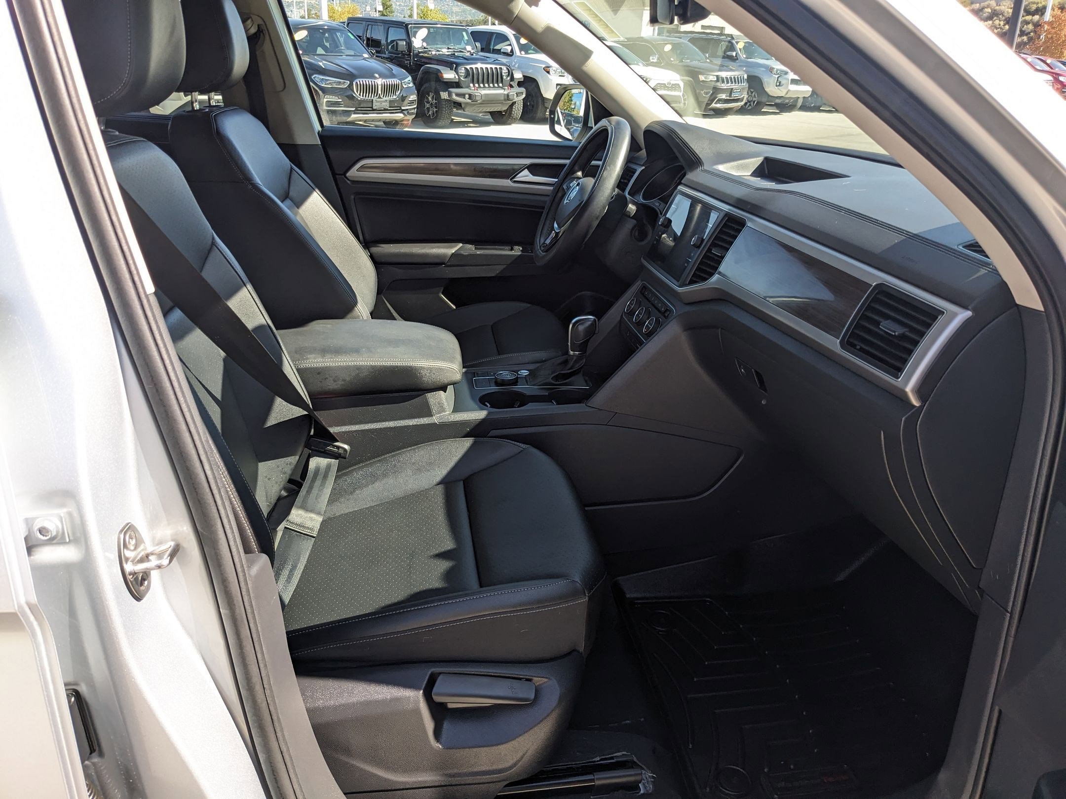 2019 Volkswagen Atlas V6 SE Technology photo 16