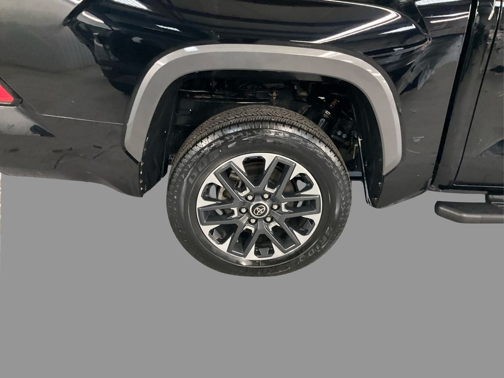 2022 Toyota Tundra Limited photo 24