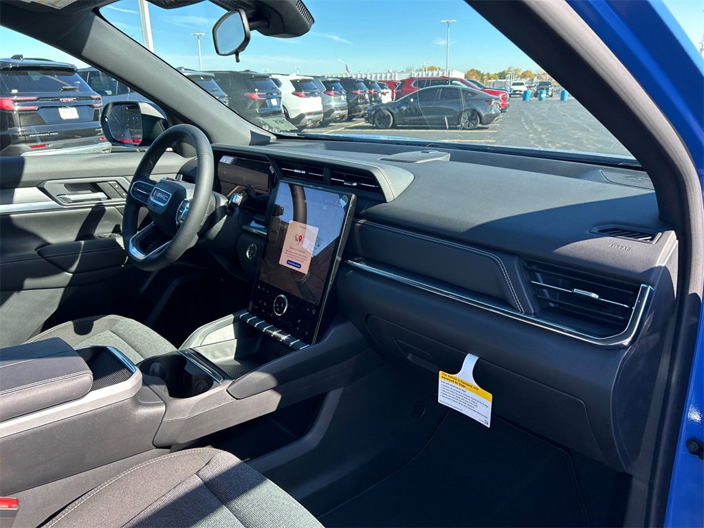 2026 GMC TERRAIN - Image 31