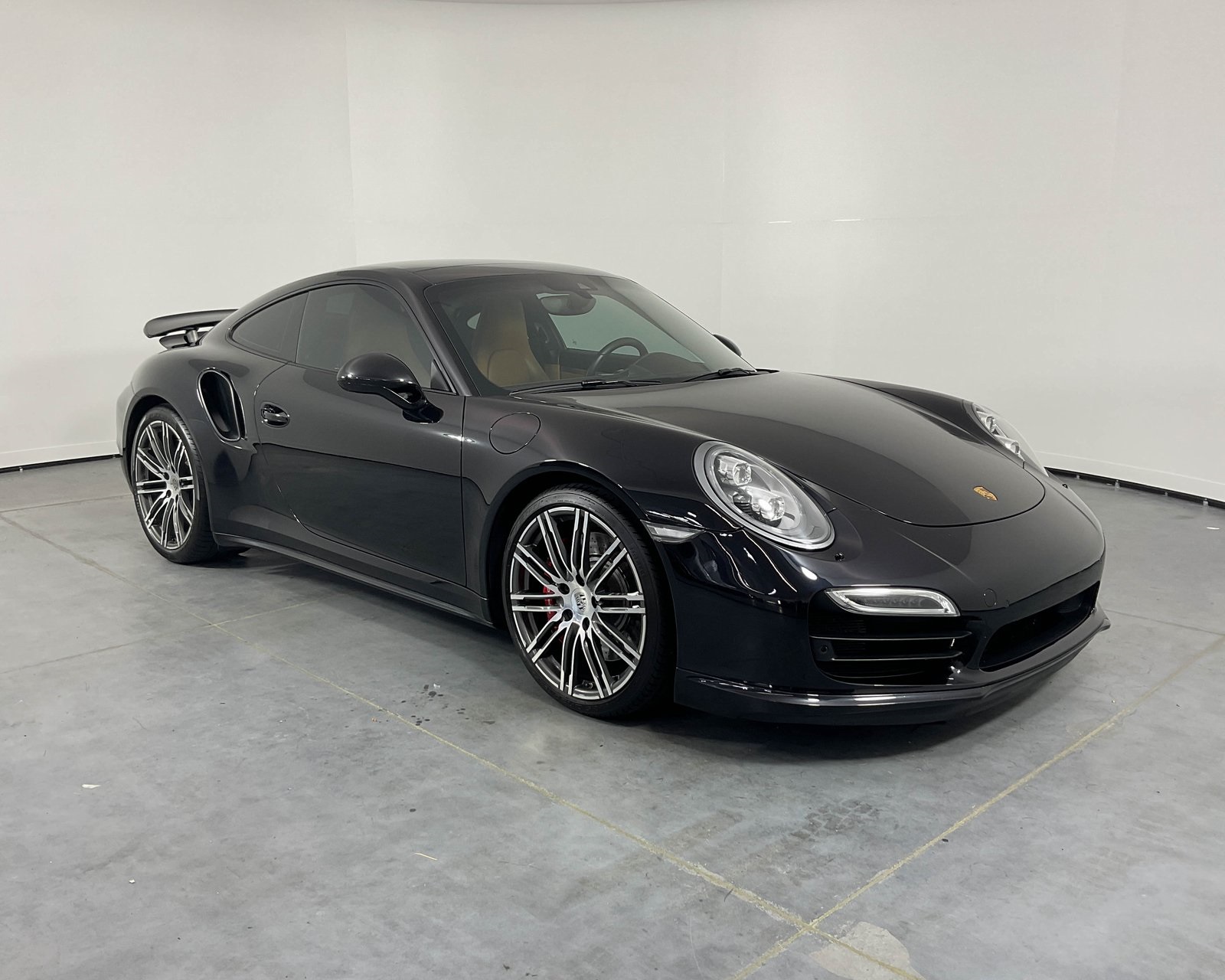 2015 Porsche 911 Turbo photo 9