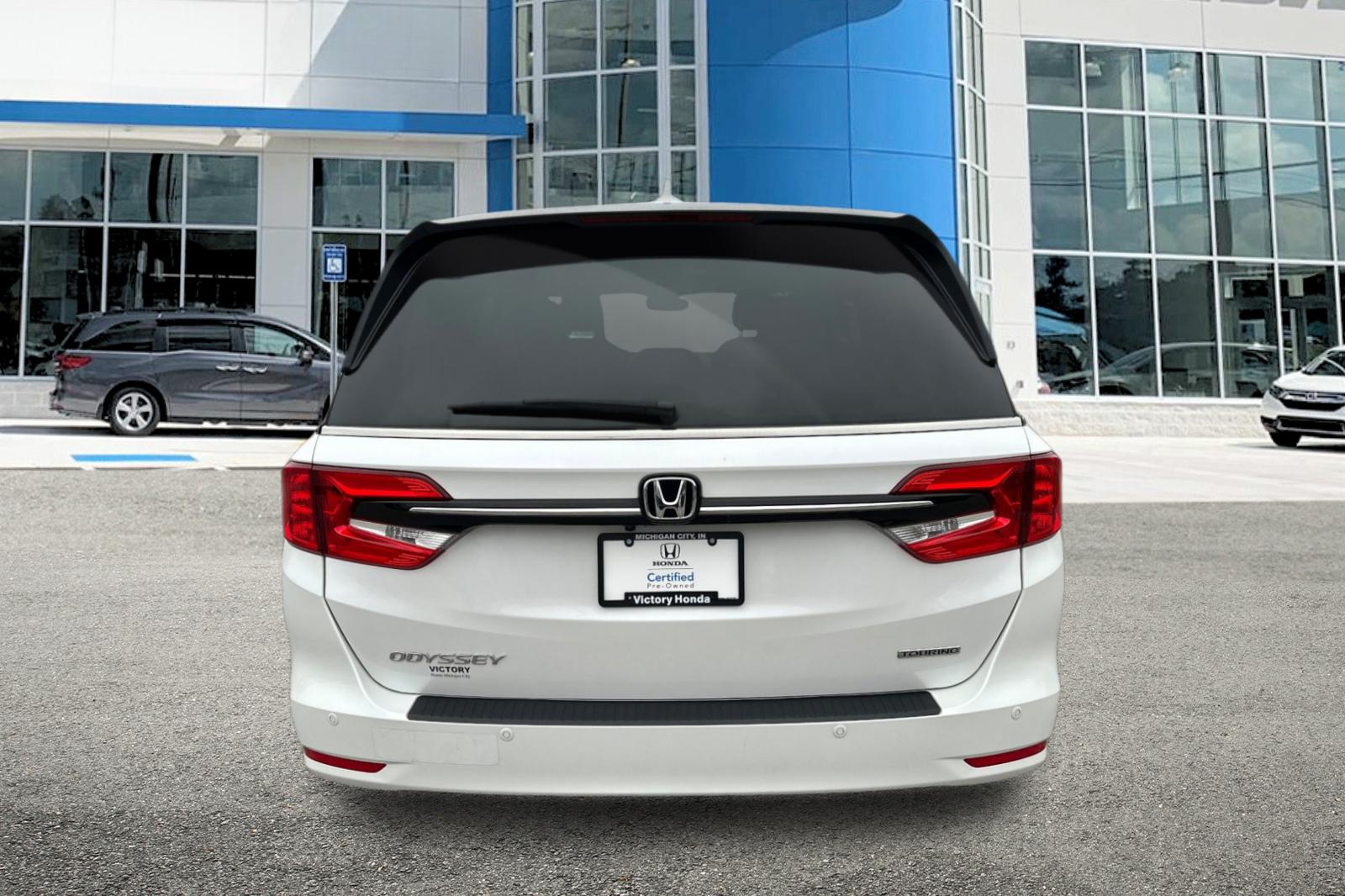 2024 Honda Odyssey Touring photo 4