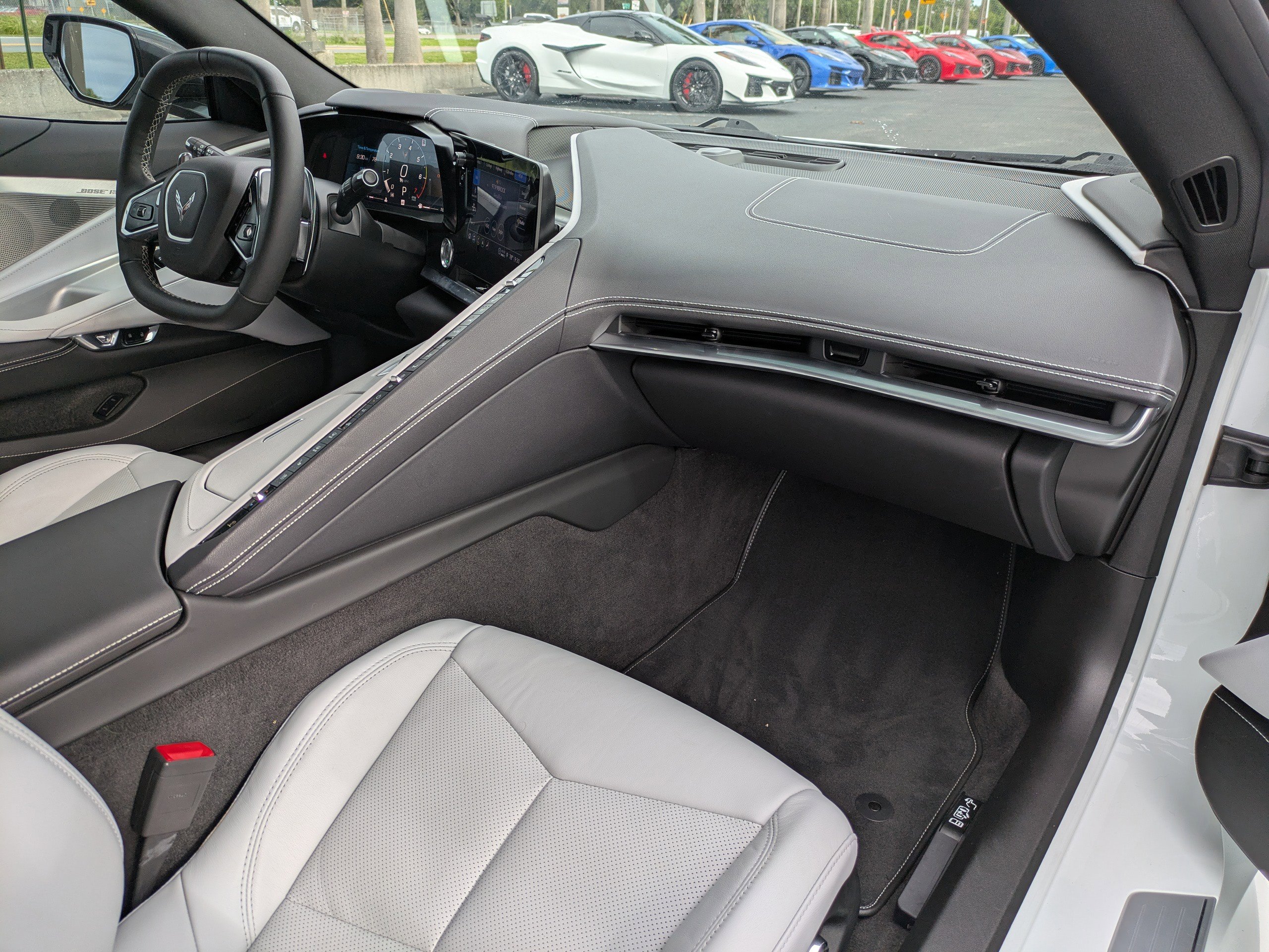 2023 Chevrolet Corvette 2LT photo 14