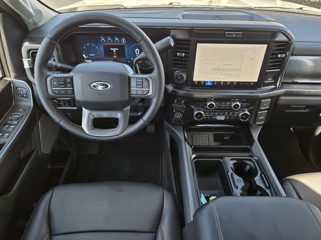2026 Ford F-250 Lariat photo 4