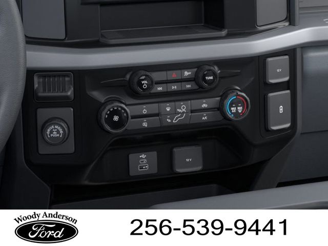 2025 Ford F-250 photo 14