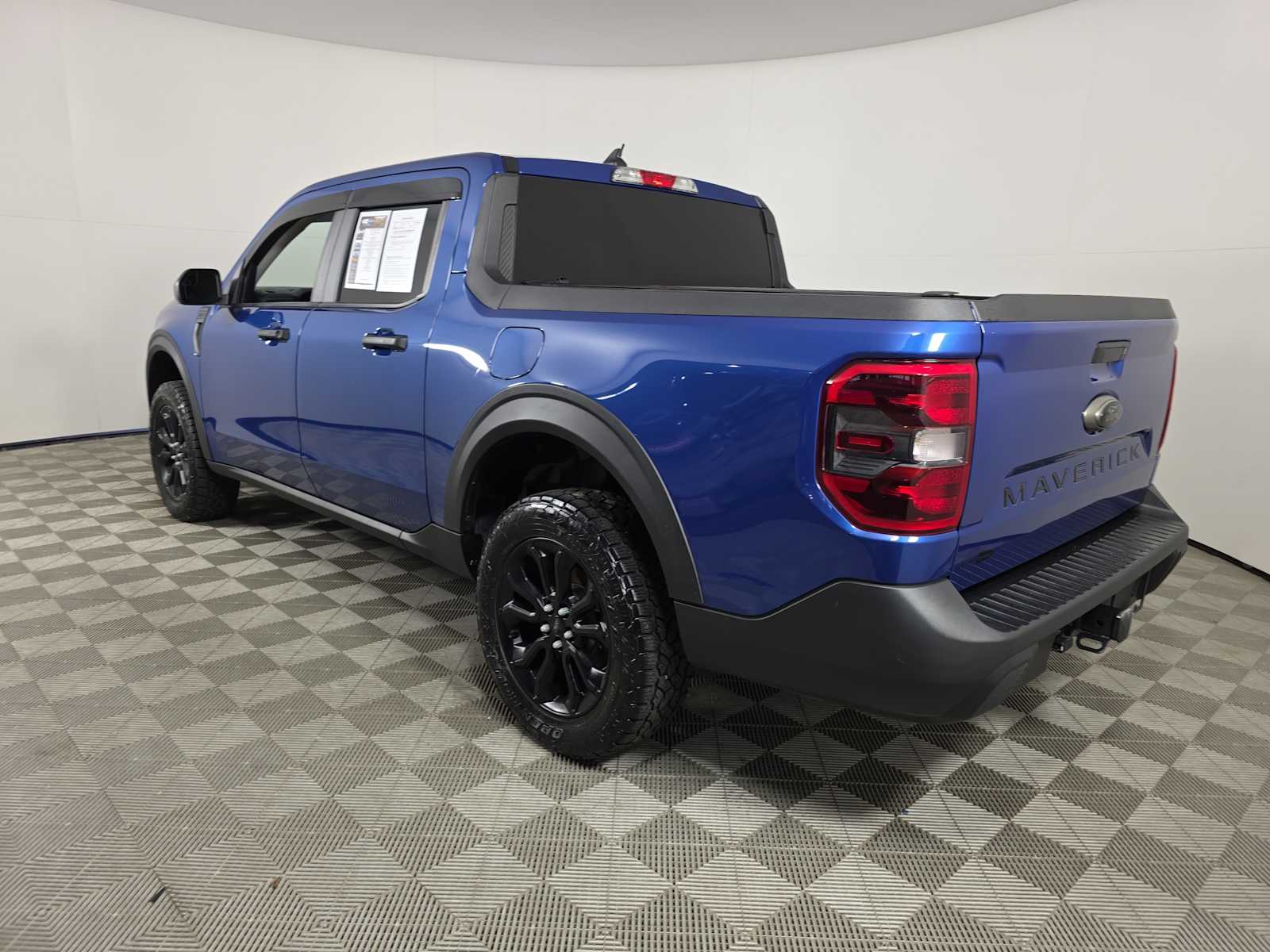 2024 Ford Maverick XLT photo 3