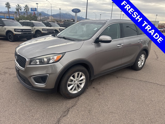 2017 Kia Sorento LX