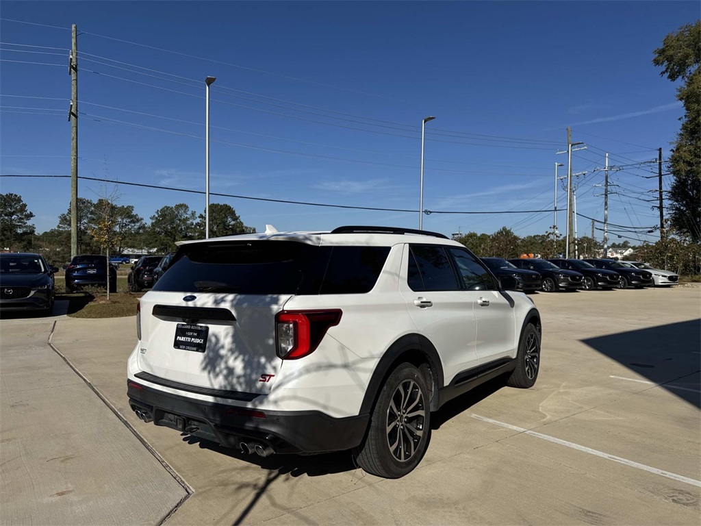 2020 Ford Explorer ST photo 4