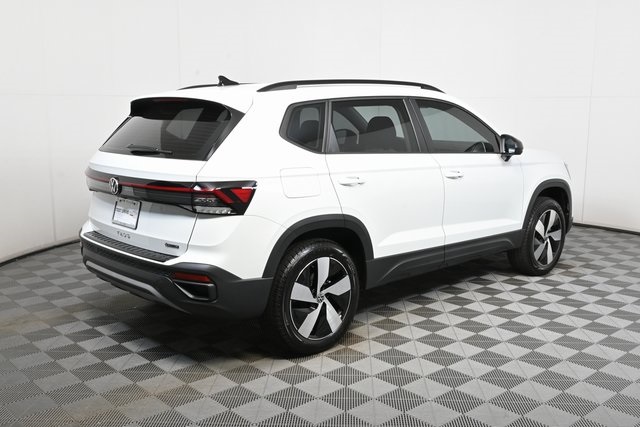 2025 Volkswagen Taos S photo 19