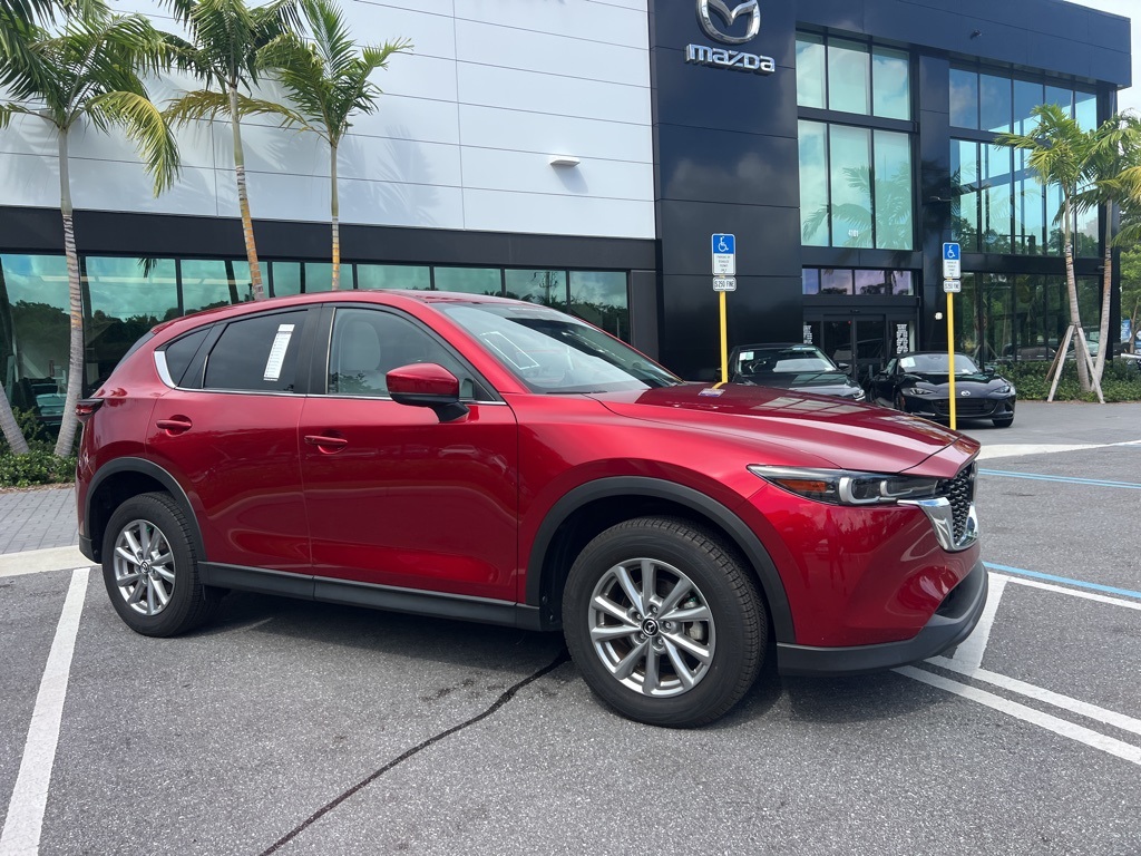 2023 Mazda CX-5 2.5 S Preferred photo 4