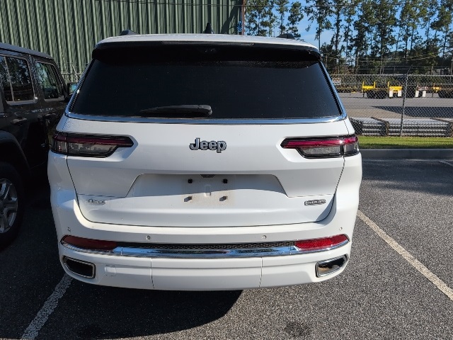 2024 Jeep Grand Cherokee Overland photo 3