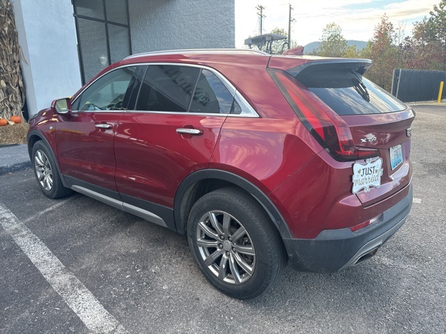 Used 2019 Cadillac XT4 Premium Luxury with VIN 1GYFZCR49KF202014 for sale in Middlesboro, KY