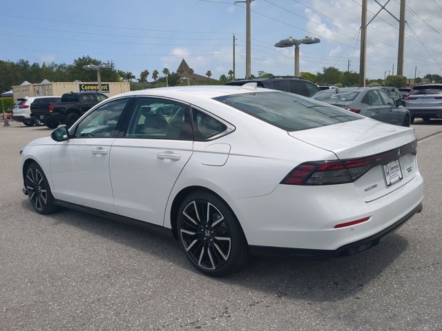 2025 Honda Accord Hybrid Touring photo 3