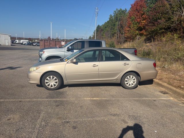 2006 Toyota Camry LE photo 3