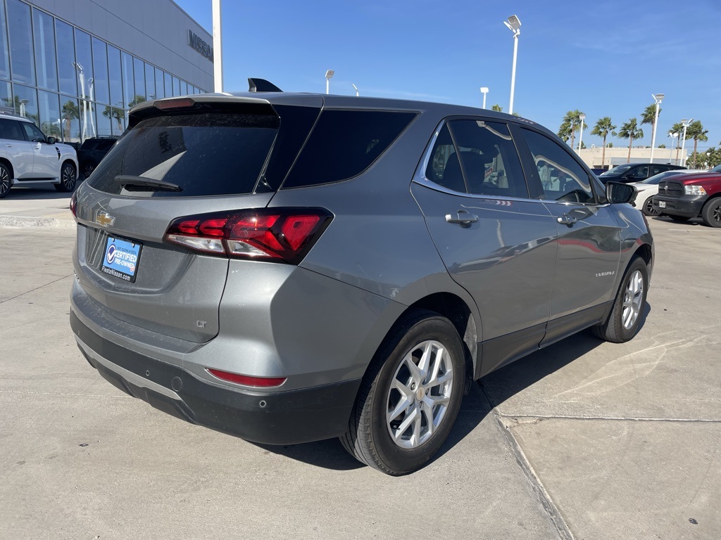 2023 Chevrolet Equinox LT photo 3