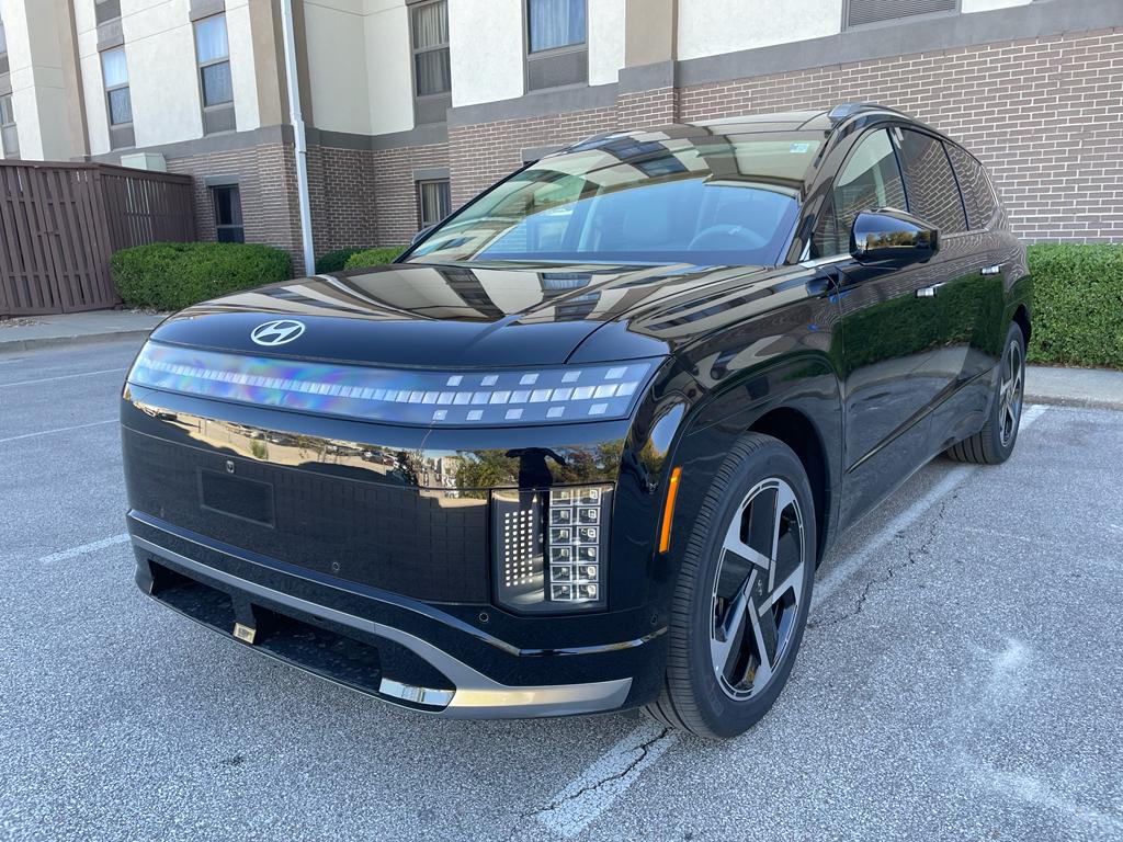 2026 Hyundai IONIQ 9 Performance Calligraphy's photo