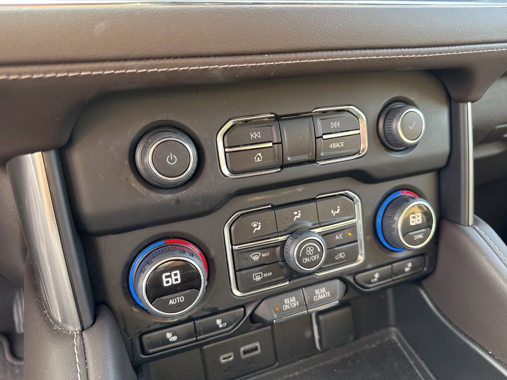 2022 Chevrolet Tahoe LT photo 15