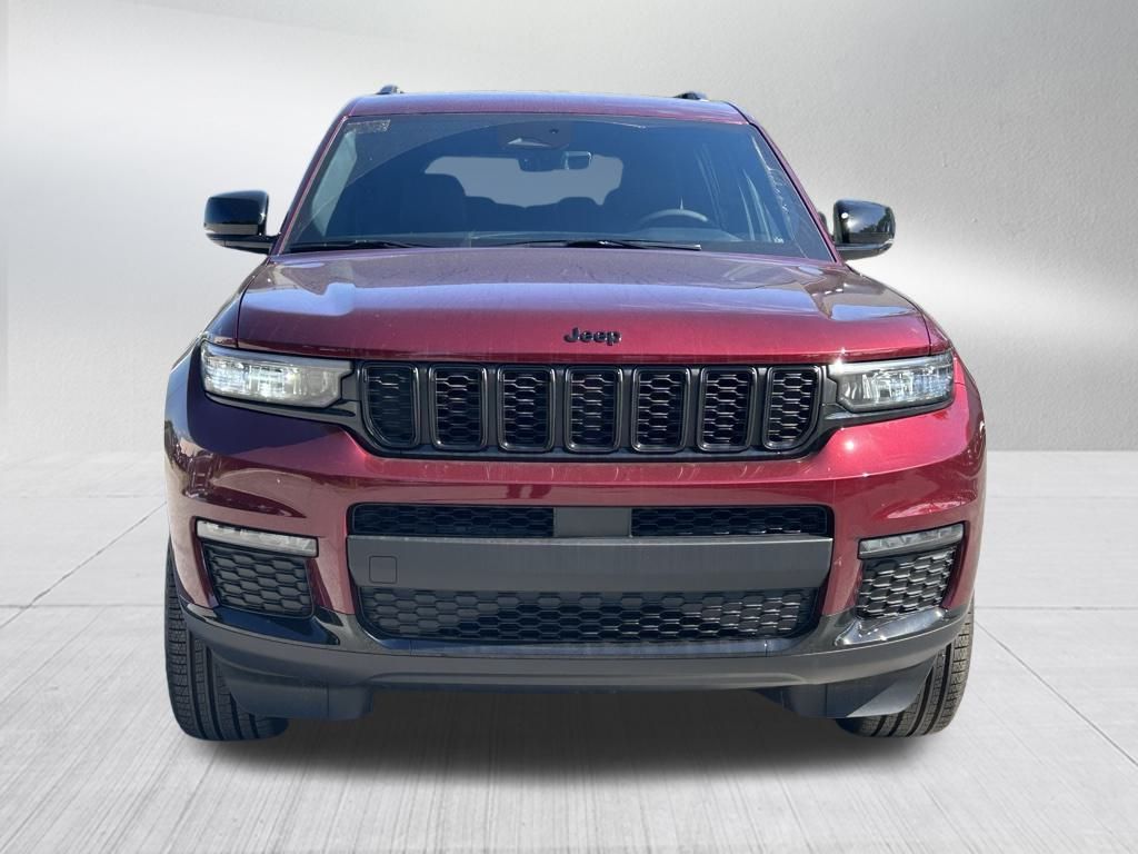 2025 Jeep Grand Cherokee Limited photo 6