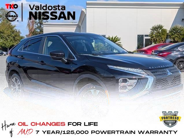 2022 Mitsubishi Eclipse Cross SE's photo