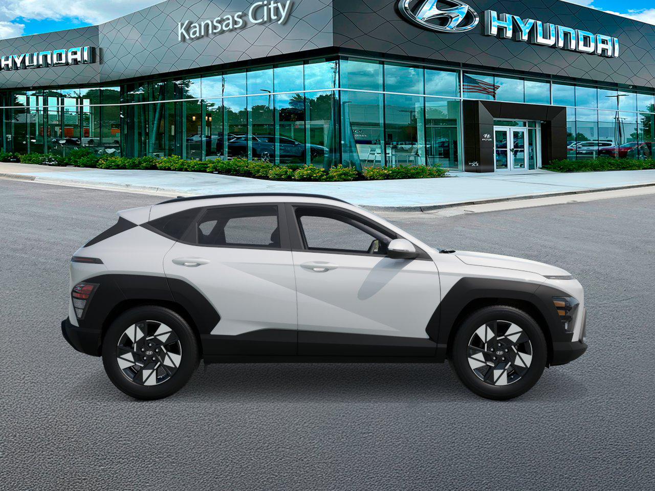 2025 Hyundai Kona SEL photo 7